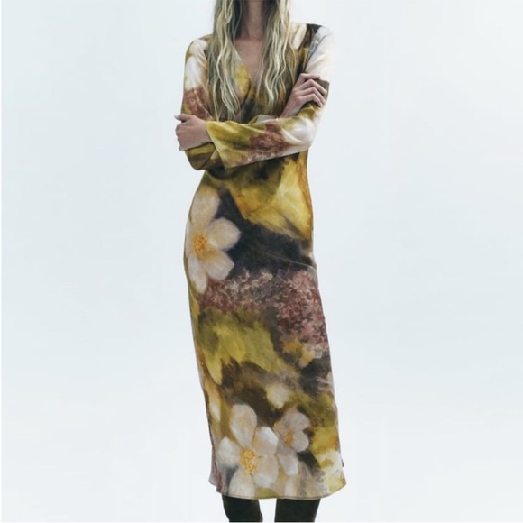 Zara Floral Maxi Dress - Green and Cream - Picture 12 of 13